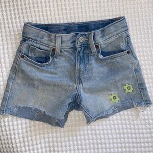 Old Navy distressed denim shorts